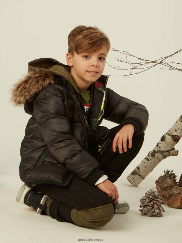 Guess butikk utseendet svart svart gutt F0LJ802578