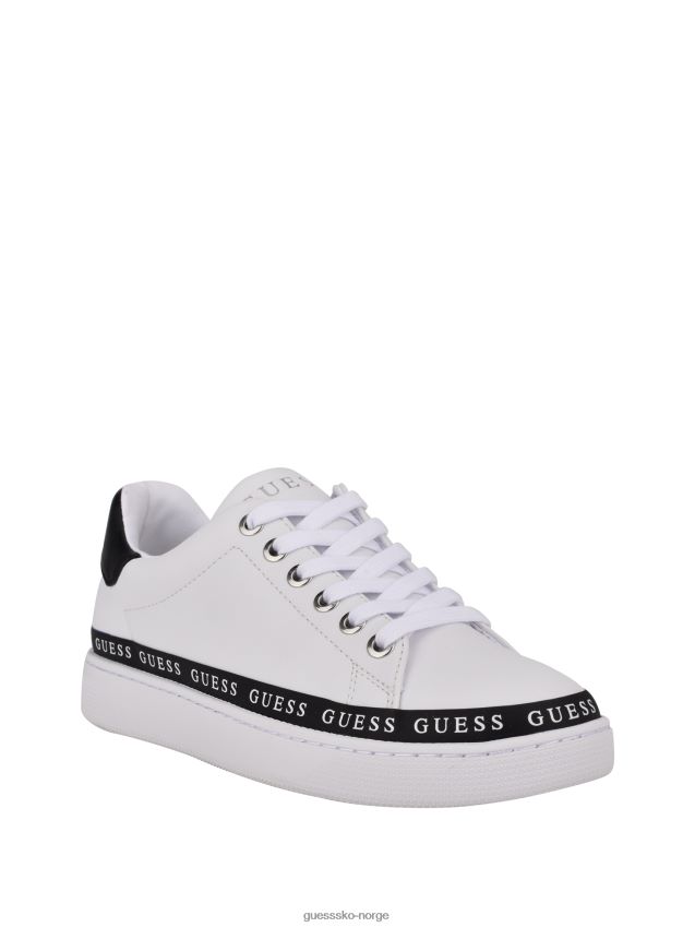 Guess hvite sneakers med skyllet logo i flere stoff med lav topp hvitt multistoff kvinner F0LJ809943