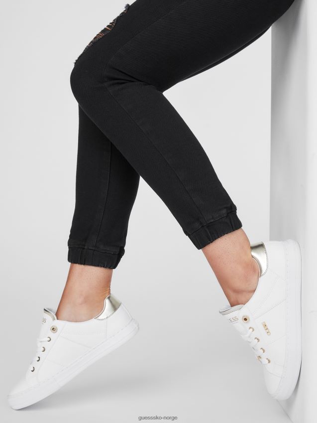 Guess panna se på lave sneakers i imitert skinn panna kvinner F0LJ807467