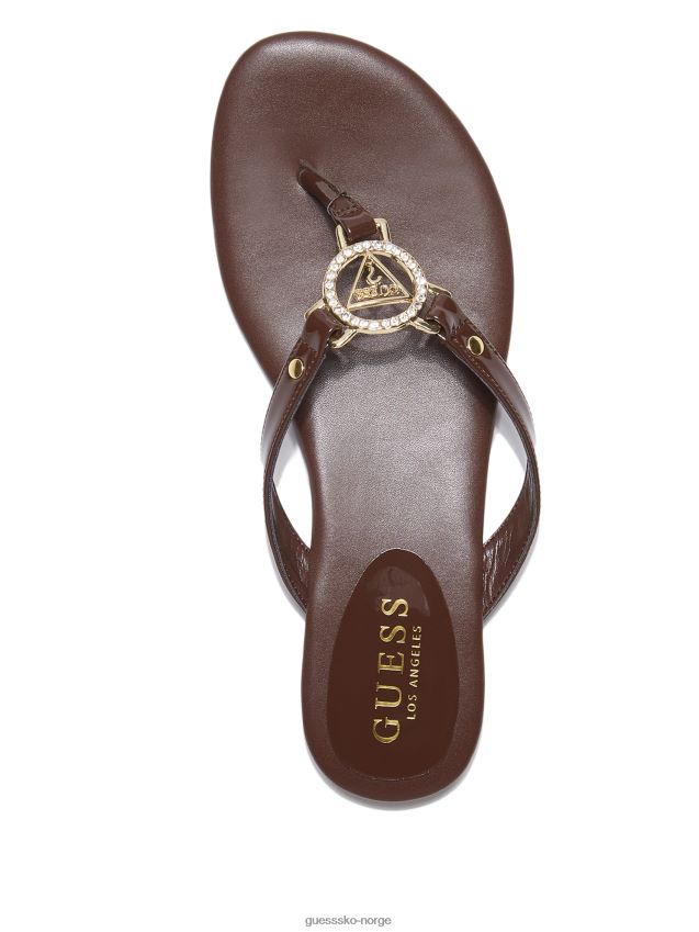 Guess chocolate makena rhinestone logo flip flops sjokolade kvinner F0LJ807558