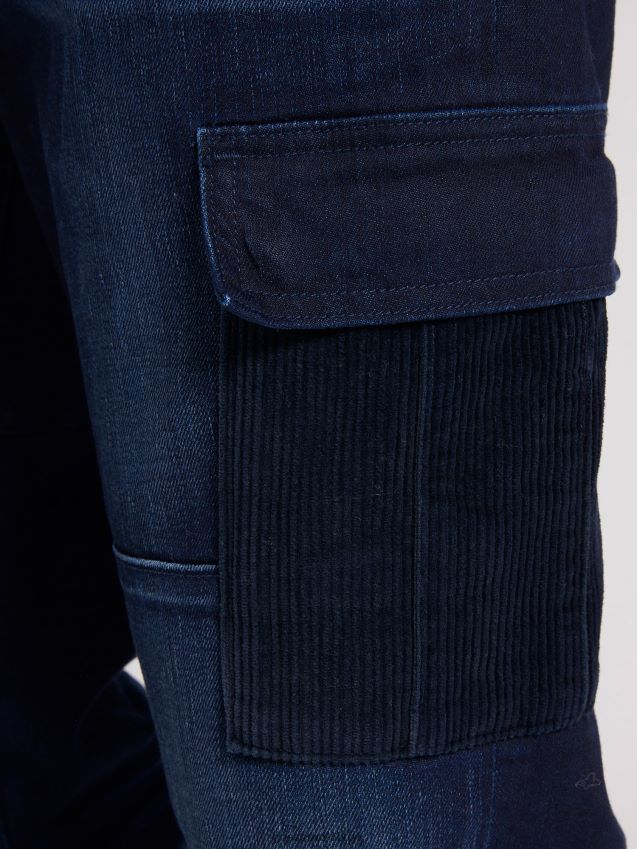 Guess lappede lommer, blå denimbukse med normal passform blå menn F0LJ801379