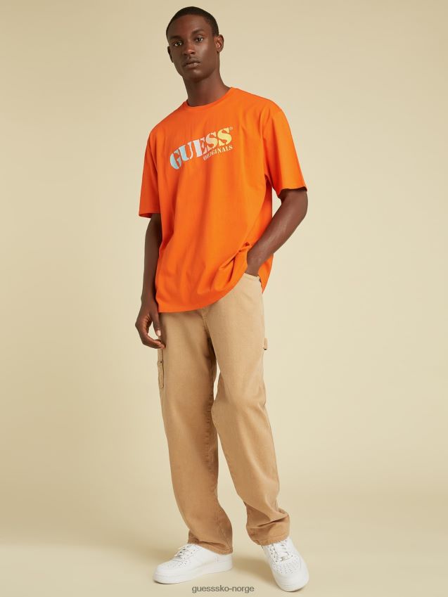 Guess oransje t-skjorte med logo foran oransje menn F0LJ801322