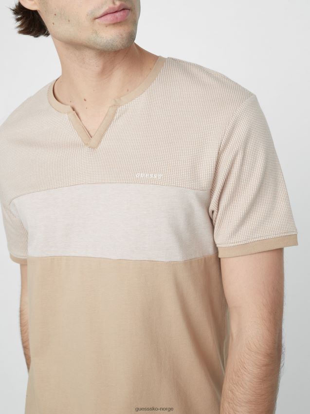 Guess g118 franz t-skjorte med slits g118 menn F0LJ808584