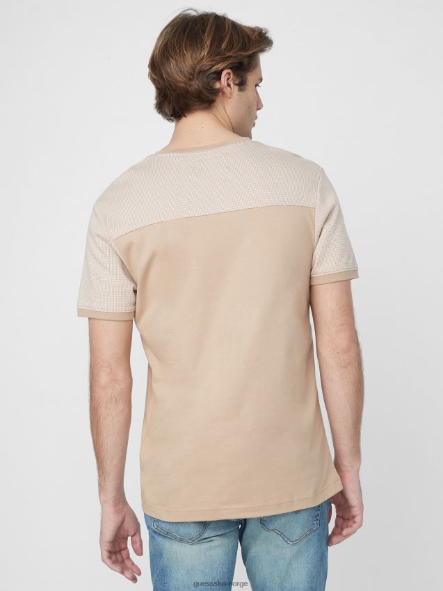 Guess g118 franz t-skjorte med slits g118 menn F0LJ808584