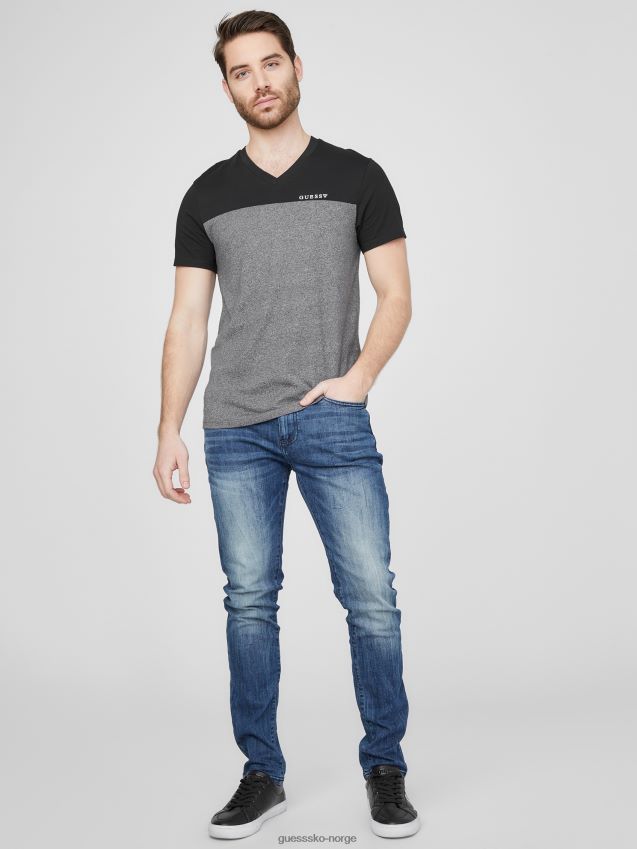 Guess ganton fargeblokkert v-hals t-skjorte kulsort kulsvart menn F0LJ808317