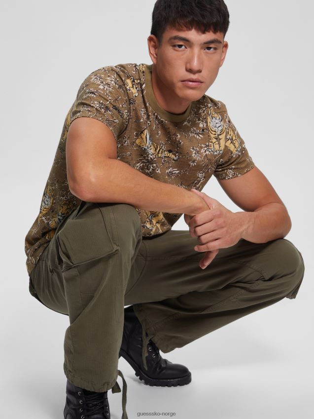 Guess tiger crewneck t-skjorte tiger jungel print tigerjungeltrykk menn F0LJ8010384