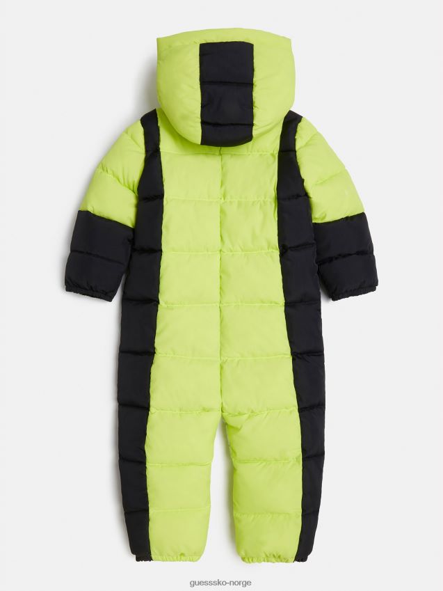 Guess grønn bukse med logo foran grønn pike F0LJ802153