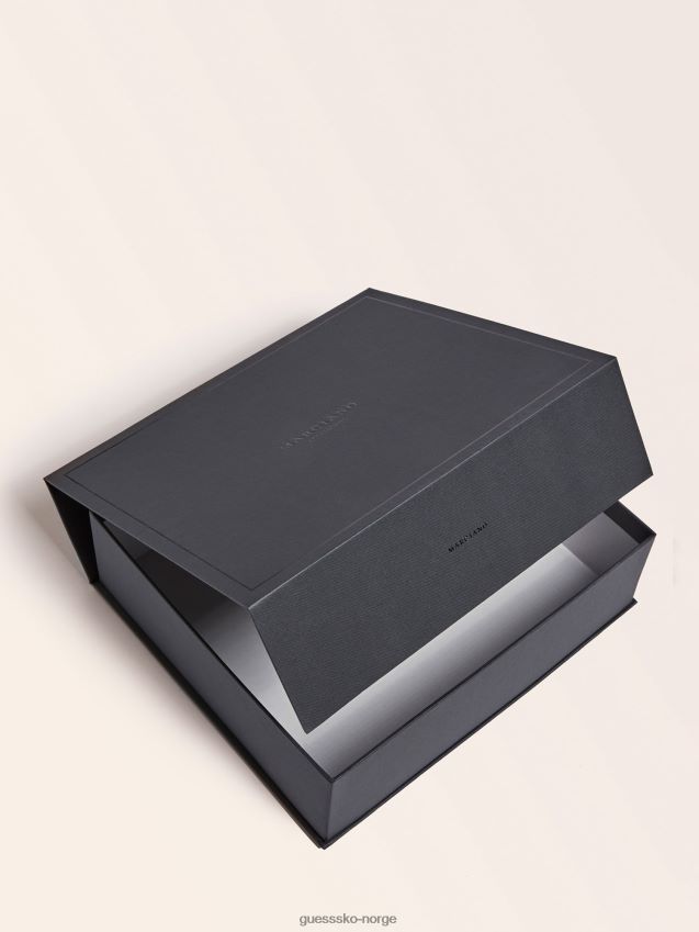 Guess marciano skjerf og beanie box sett brun multi brun multi unisex F0LJ801370