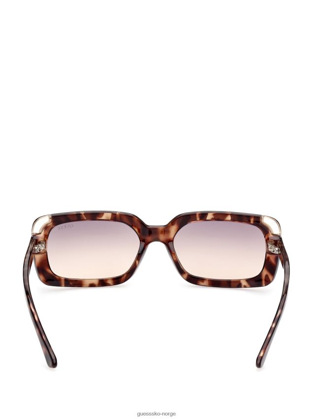 Guess firkantede logo solbriller tort light tort lys unisex F0LJ8010299