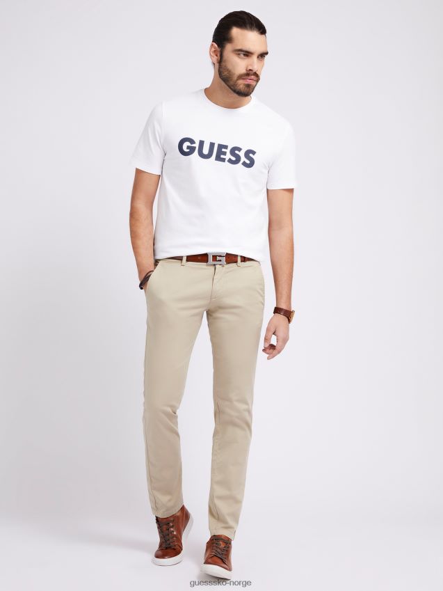 Guess t-skjorte med hvit logo foran hvit unisex F0LJ80124